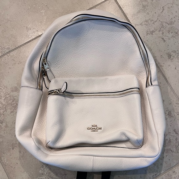 Cream coach back pack ! - Picture 1 of 6